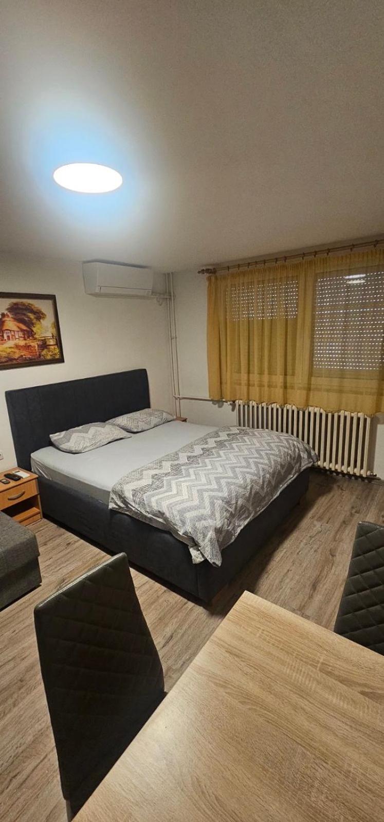 Apartmani Vesto 바냐루카 외부 사진